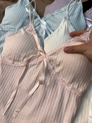 Нежный топ из ажурного хлопка